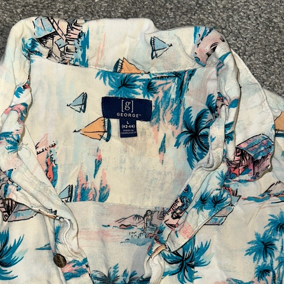 Tropical Print Men's Button Down Shirt - Picture 3 of 5